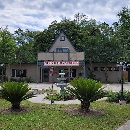 Okefenokee Pastimes Cabins And Campground Stanley Landing Eksteriør bilde